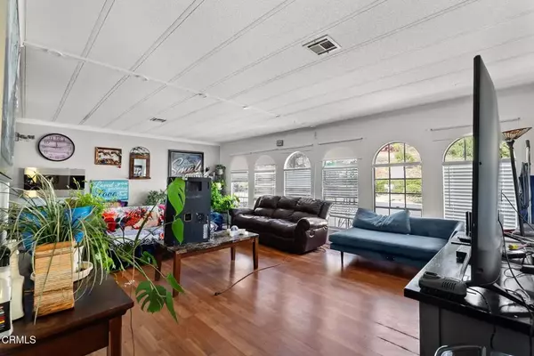 Newbury Park, CA 91320,258 El Gallardo #258