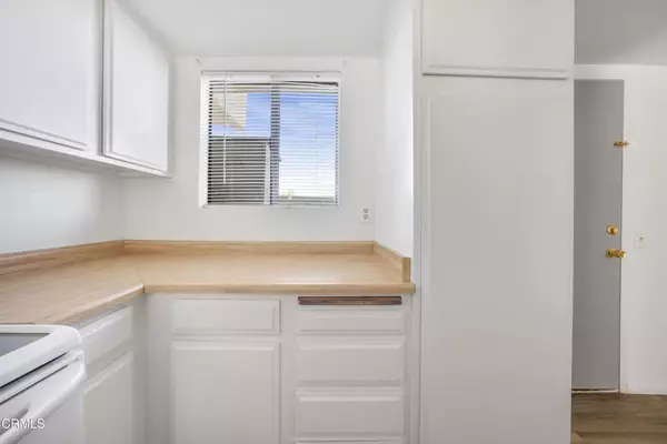 Lompoc, CA 93436,1213 Cypress Avenue #D