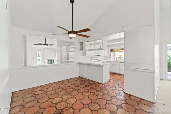 Ventura, CA 93003,5148 Teton Lane