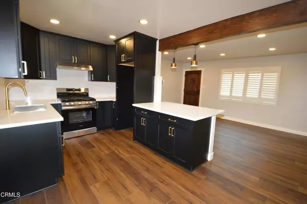 Camarillo, CA 93010,2009 Buena Vista Drive