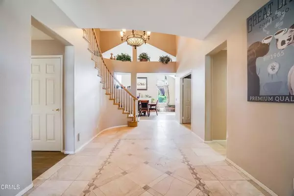 Santa Clarita, CA 91390,35135 Caprock Road