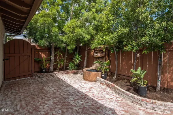 Westlake Village, CA 91361,1129 Glenbridge Circle