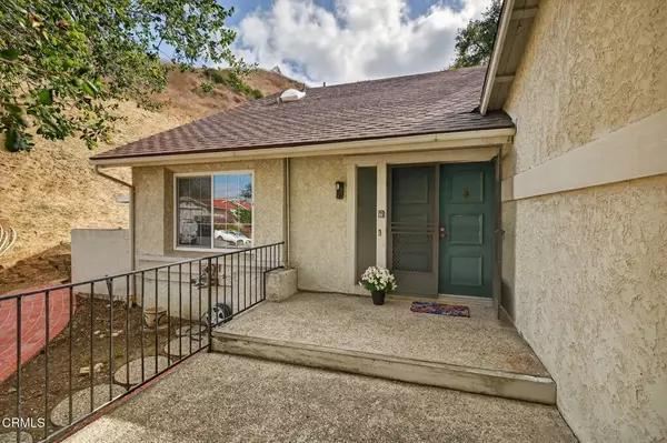 Agoura Hills, CA 91301,27326 Oak Summit Road