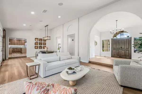 Moorpark, CA 93021,10817 Alysheba Drive