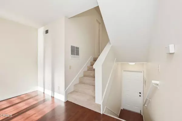 1458 Ramona Drive, Thousand Oaks, CA 91320