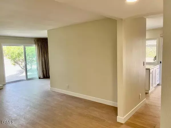 Ventura, CA 93003,157 N Brookshire Avenue