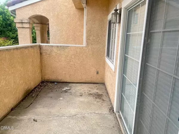 Oxnard, CA 93036,2027 Blackberry Circle