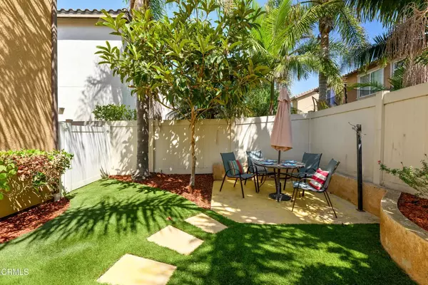 Oxnard, CA 93035,636 Ibiza Lane