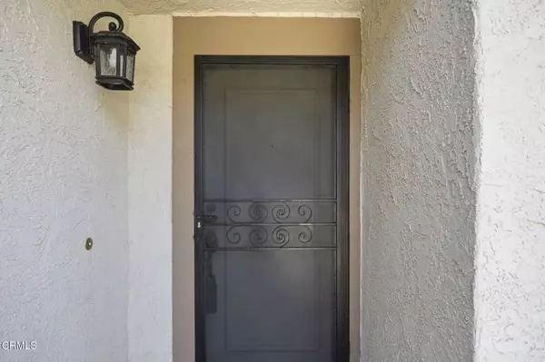 Ventura, CA 93001,2328 Eskimo Lane