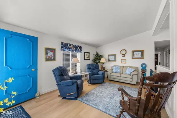 Santa Paula, CA 93060,975 W Telegraph Road #34
