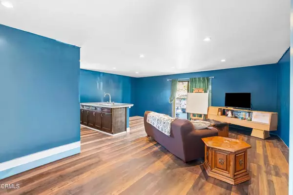362 W Santa Barbara Street, Santa Paula, CA 93060