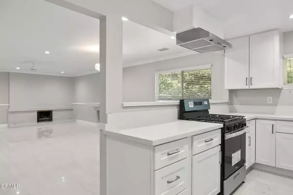 910 seaside Court, Ventura, CA 93001