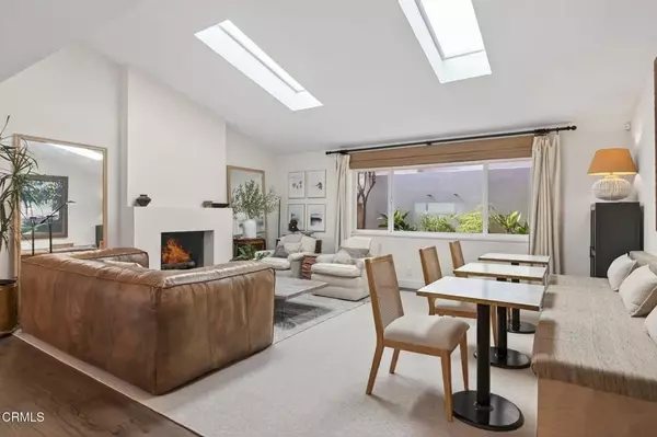 Oxnard, CA 93035,5245 Seabreeze Way