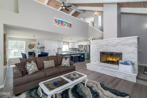 117 Santa Cruz Avenue, Oxnard, CA 93035