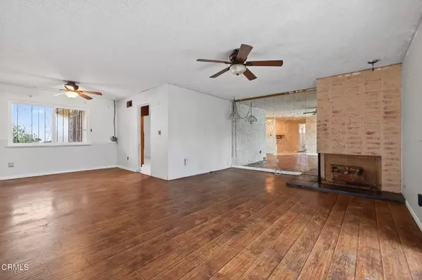 Oxnard, CA 93030,1430 Huntswood Way