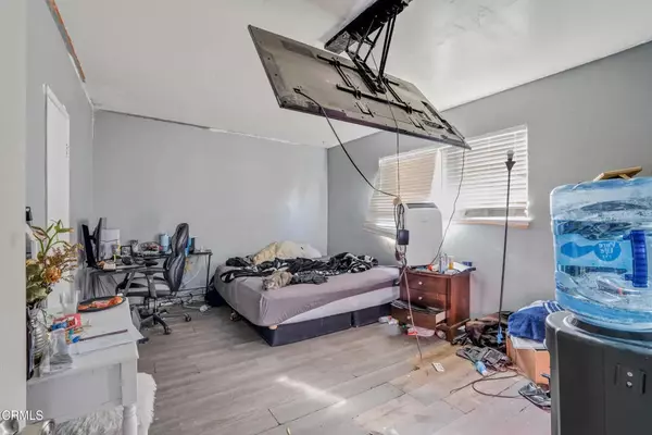 Oxnard, CA 93035,2941 W Hemlock Street #22