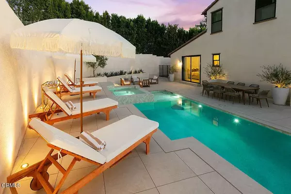 Thousand Oaks, CA 91362,2417 E Hillcrest Drive