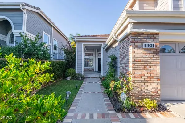 Simi Valley, CA 93065,621 Hawks Bill Place