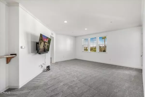 Camarillo, CA 93012,259 Riverdale Court #263