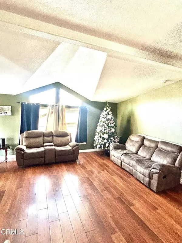 Oxnard, CA 93033,2400 E Pleasant Valley #108