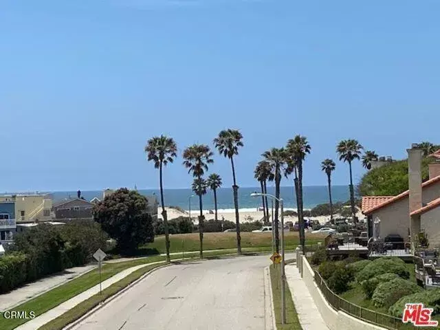 4510 Antigua Way, Oxnard, CA 93035