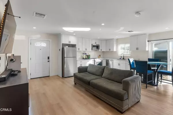 Thousand Oaks, CA 91360,2549 Young Avenue #B