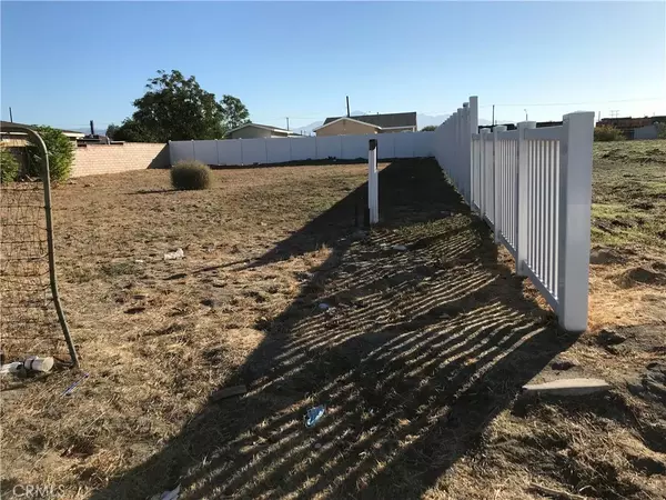 Colton, CA 92324,960 S 5th