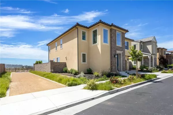 Lake Forest, CA 92610,1880 Aliso Canyon Drive