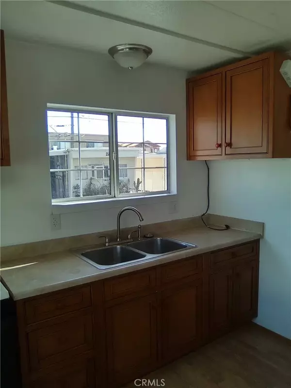 Gardena, CA 90247,13525 S Vermont #22