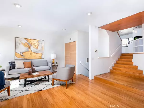 Rosemead, CA 91770,1154 Walnut Grove Avenue #D