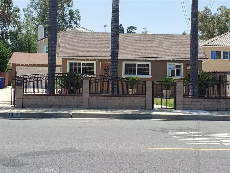 1342 W Grand Avenue, Pomona, CA 91766