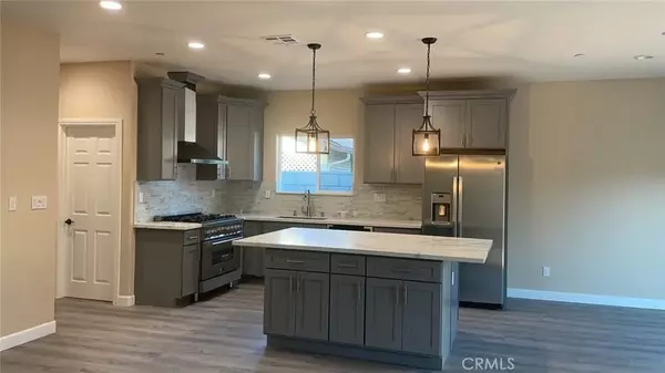 La Verne, CA 91750,2054 5th Street