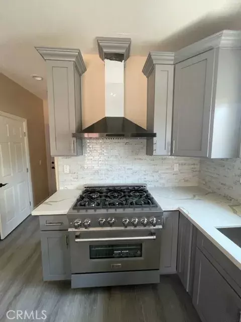 La Verne, CA 91750,2054 5th Street