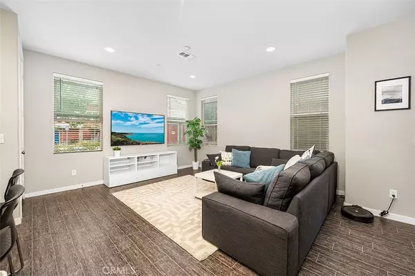 Montclair, CA 91763,8836 BANYAN