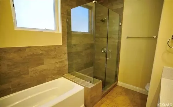 North Hollywood, CA 91605,7604 Lilly Way