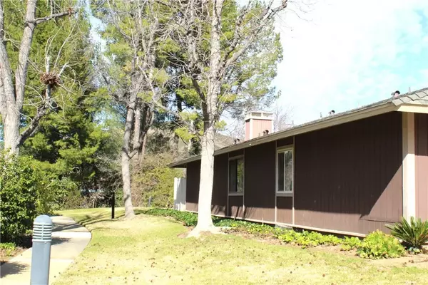 Agoura Hills, CA 91301,28629 Conejo View Drive