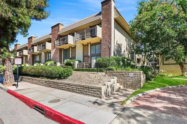 1939 Huntington Drive #B, Duarte, CA 91010