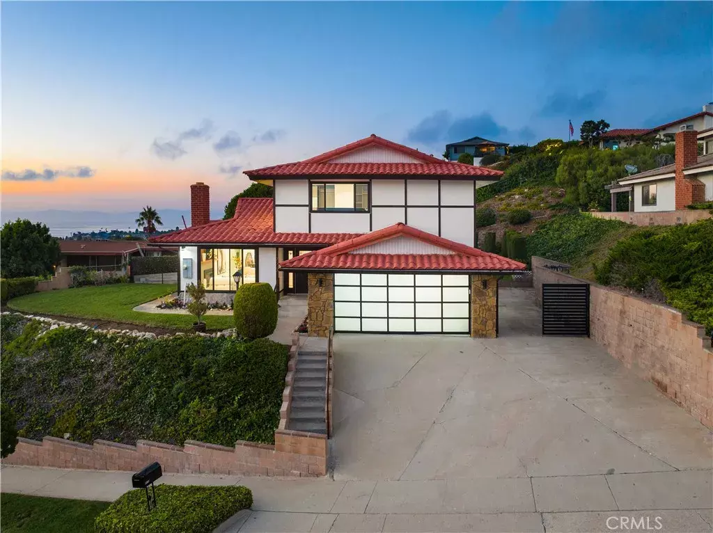 Rancho Palos Verdes, CA 90275,7405 Via Lorado
