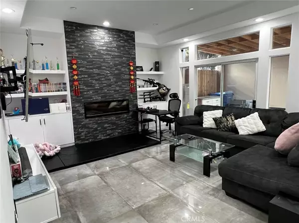 Northridge, CA 91324,10008 Reseda Boulevard #A