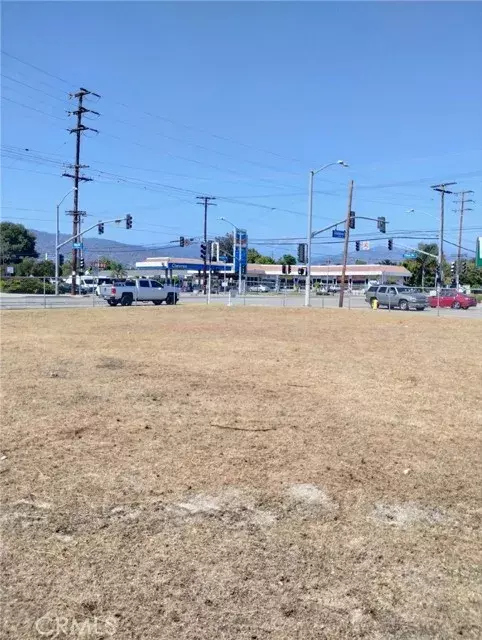 Azusa, CA 91702,890 E Gladstone