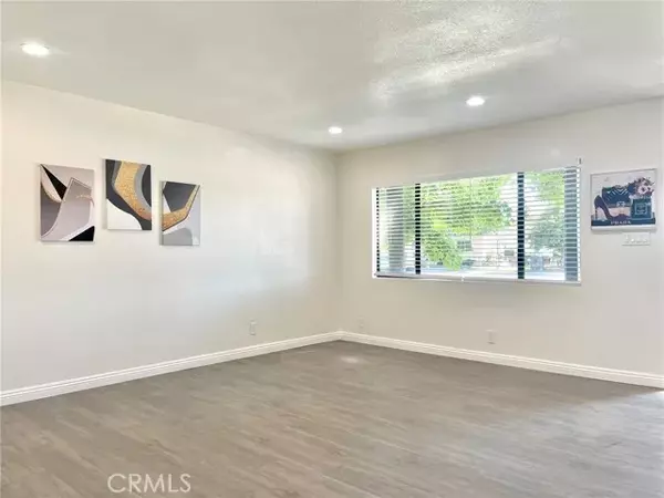 Lakewood, CA 90715,20697 Pioneer Boulevard