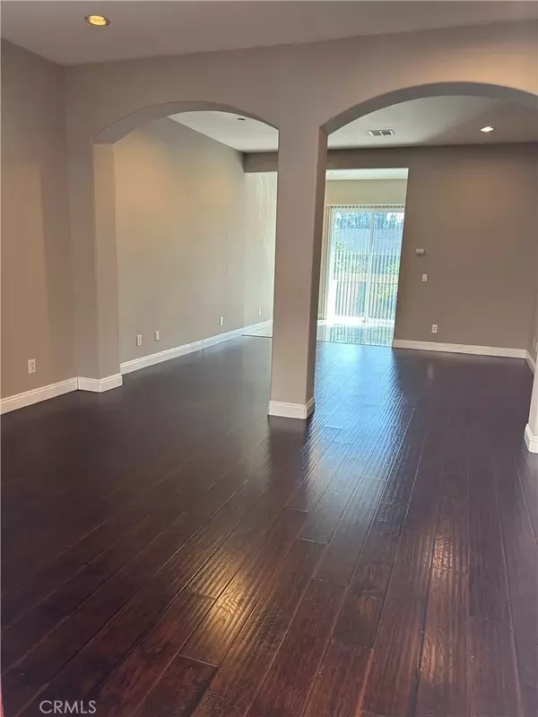 Monrovia, CA 91016,708 W Duarte Road #C