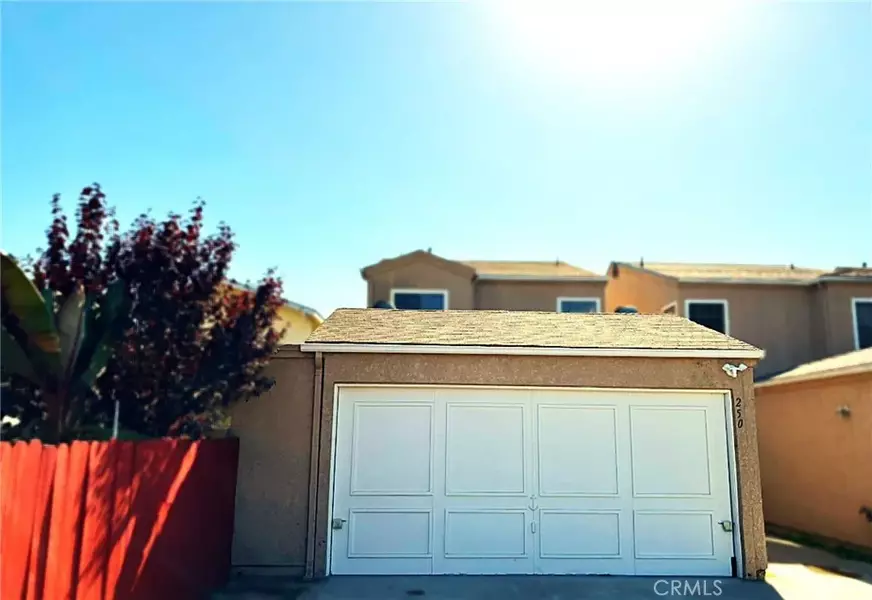 250 E Louise Street, Long Beach, CA 90805