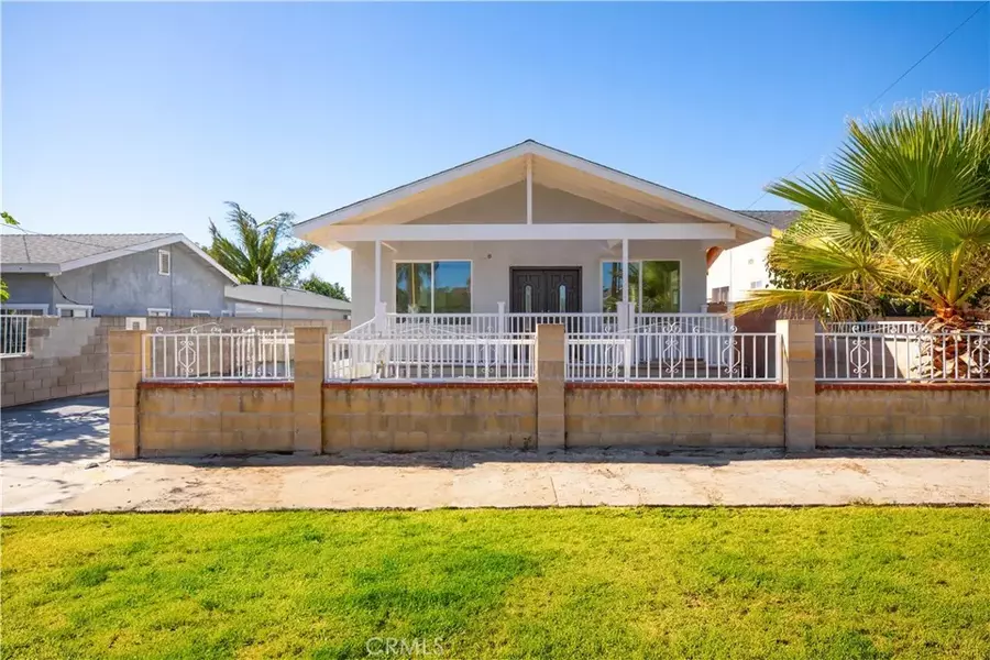 525 N Soldano Ave, Azusa, CA 91702