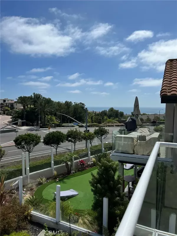 Dana Point, CA 92629,75 Palm Beach Court