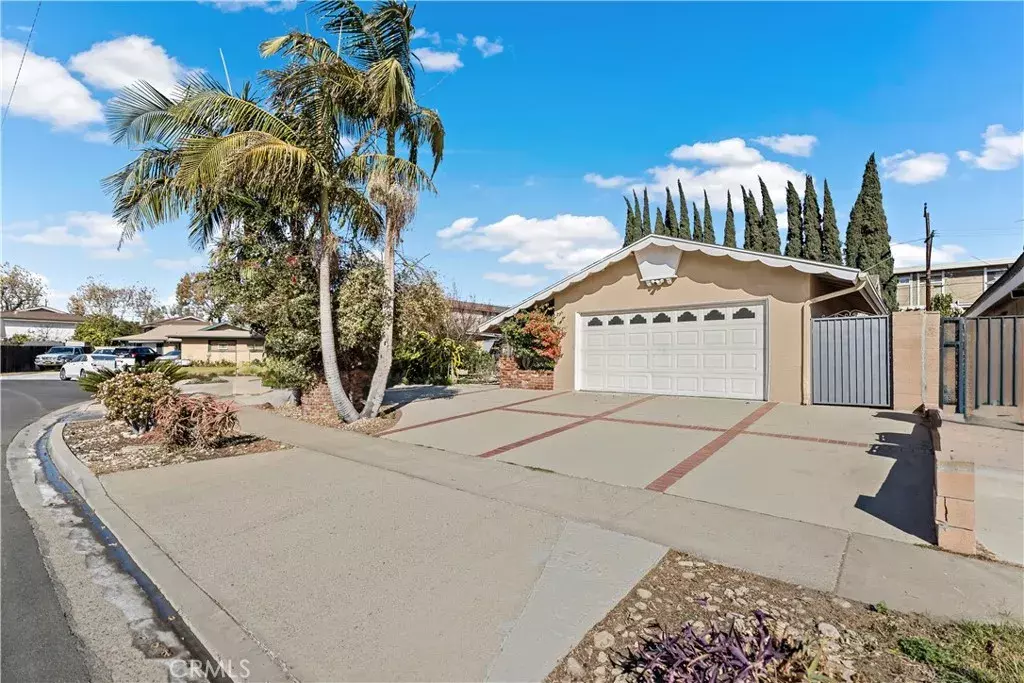 Tustin, CA 92780,1151 Mear Lane