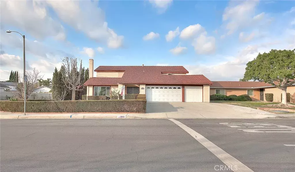 Walnut, CA 91789,20615 Vejar Road