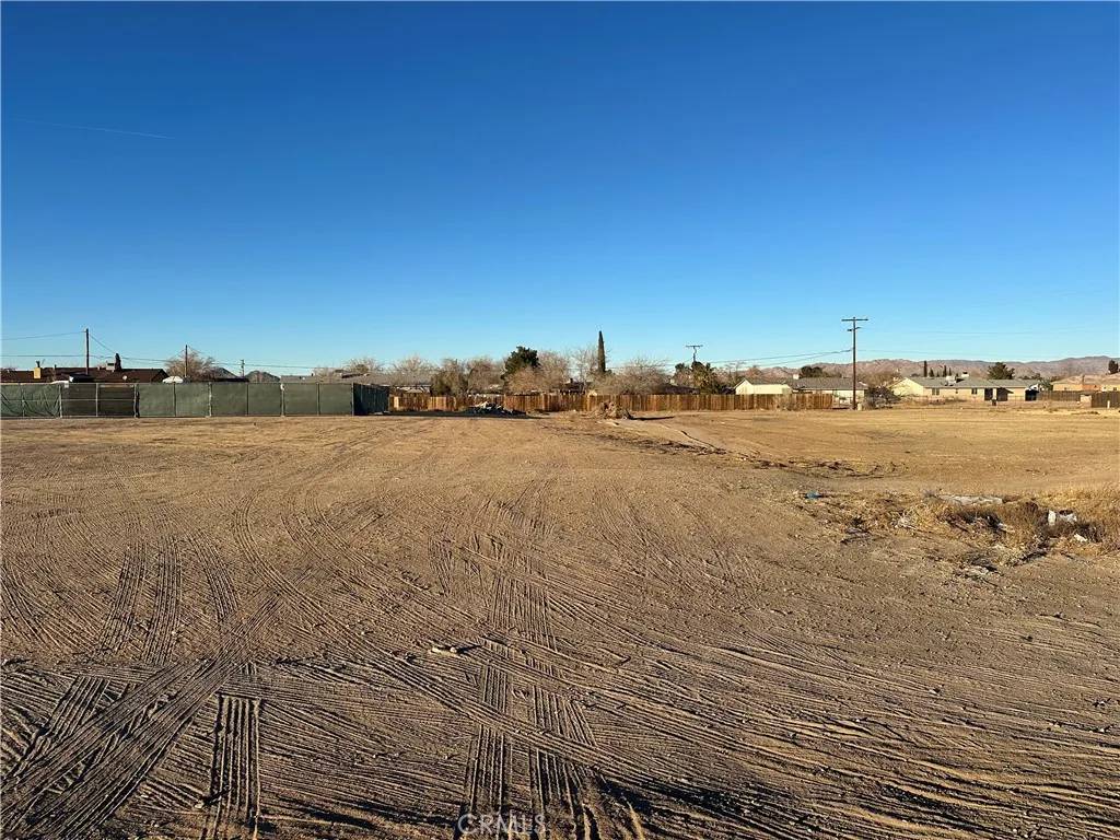 0 Bear Valley, Apple Valley, CA 92308