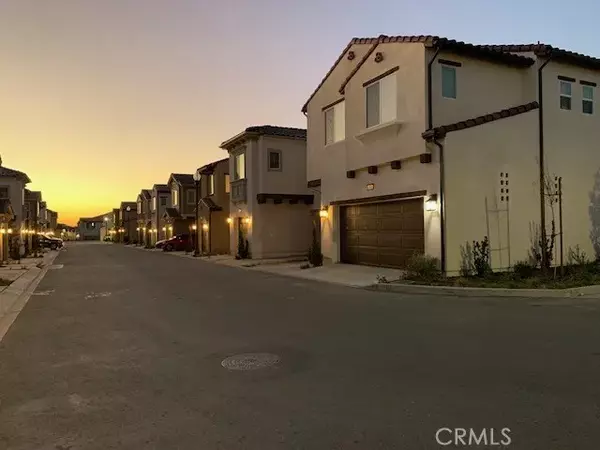 Fontana, CA 92336,5599 Merano Way