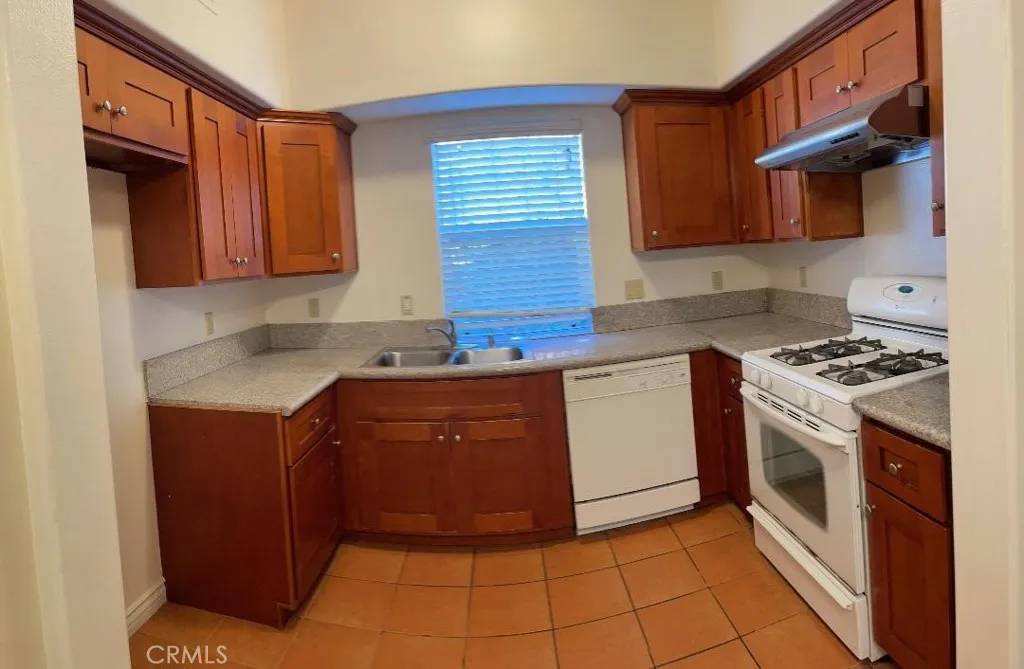 Rosemead, CA 91770,8858 Marshall Street #105